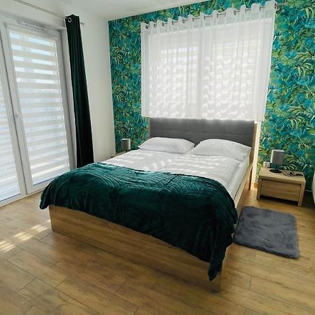 Apartamenty Na Wiejskiej ウストロニエ・モルスキエ エクステリア 写真