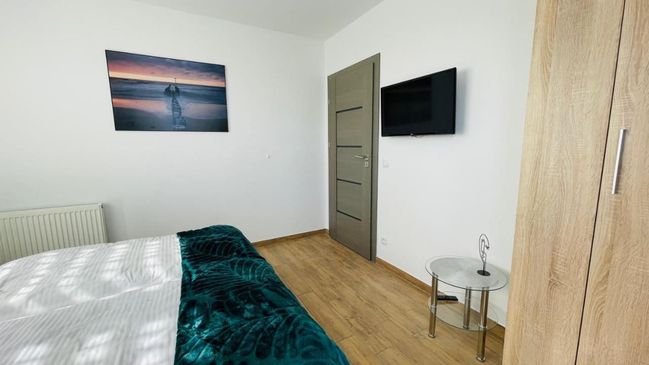 Apartamenty Na Wiejskiej ウストロニエ・モルスキエ エクステリア 写真