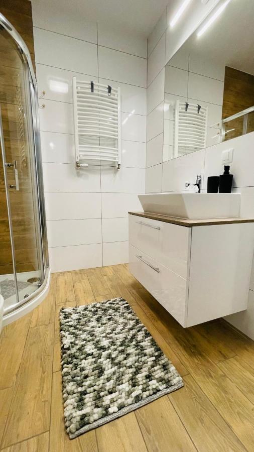 Apartamenty Na Wiejskiej ウストロニエ・モルスキエ エクステリア 写真