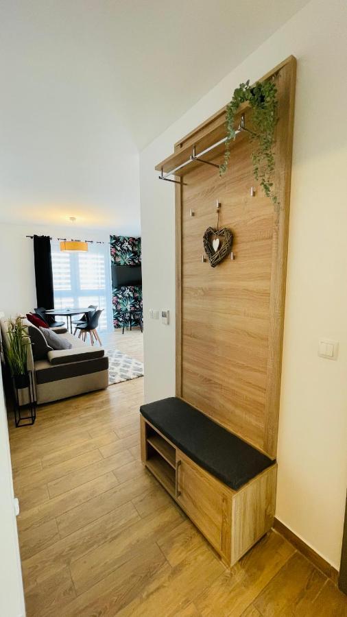 Apartamenty Na Wiejskiej ウストロニエ・モルスキエ エクステリア 写真