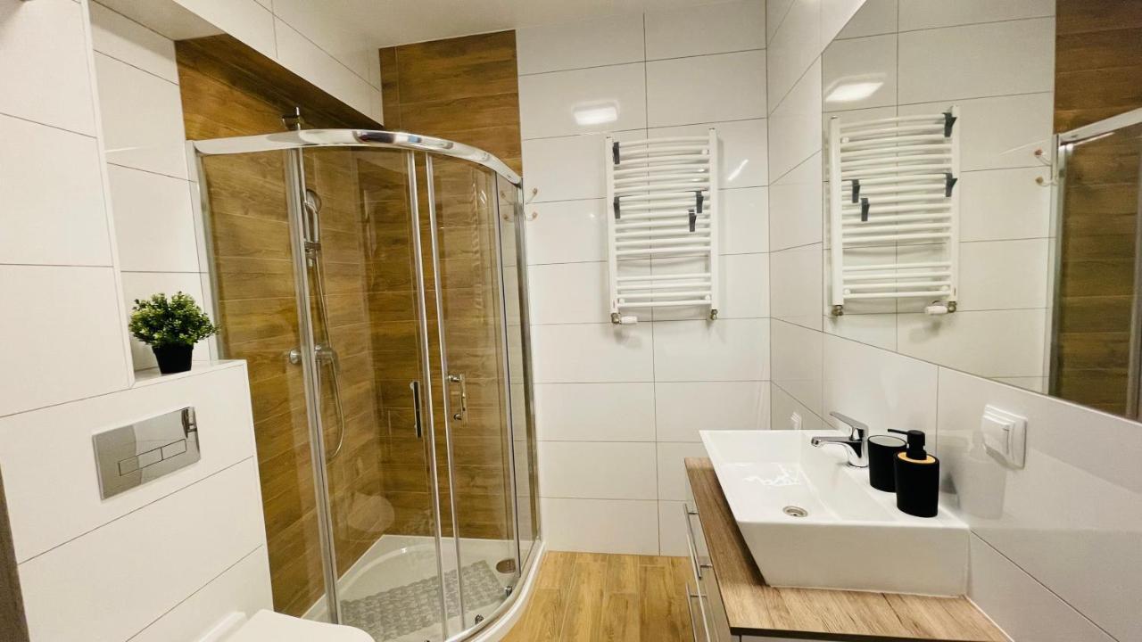 Apartamenty Na Wiejskiej ウストロニエ・モルスキエ エクステリア 写真