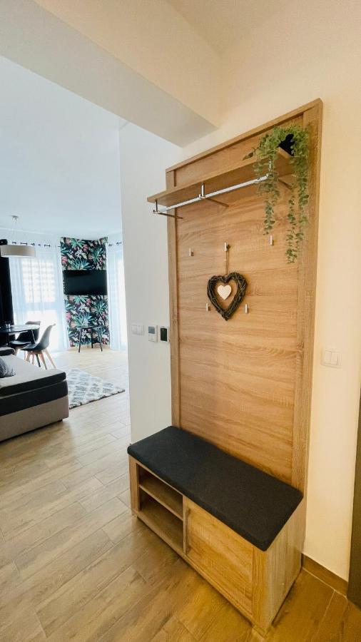 Apartamenty Na Wiejskiej ウストロニエ・モルスキエ エクステリア 写真