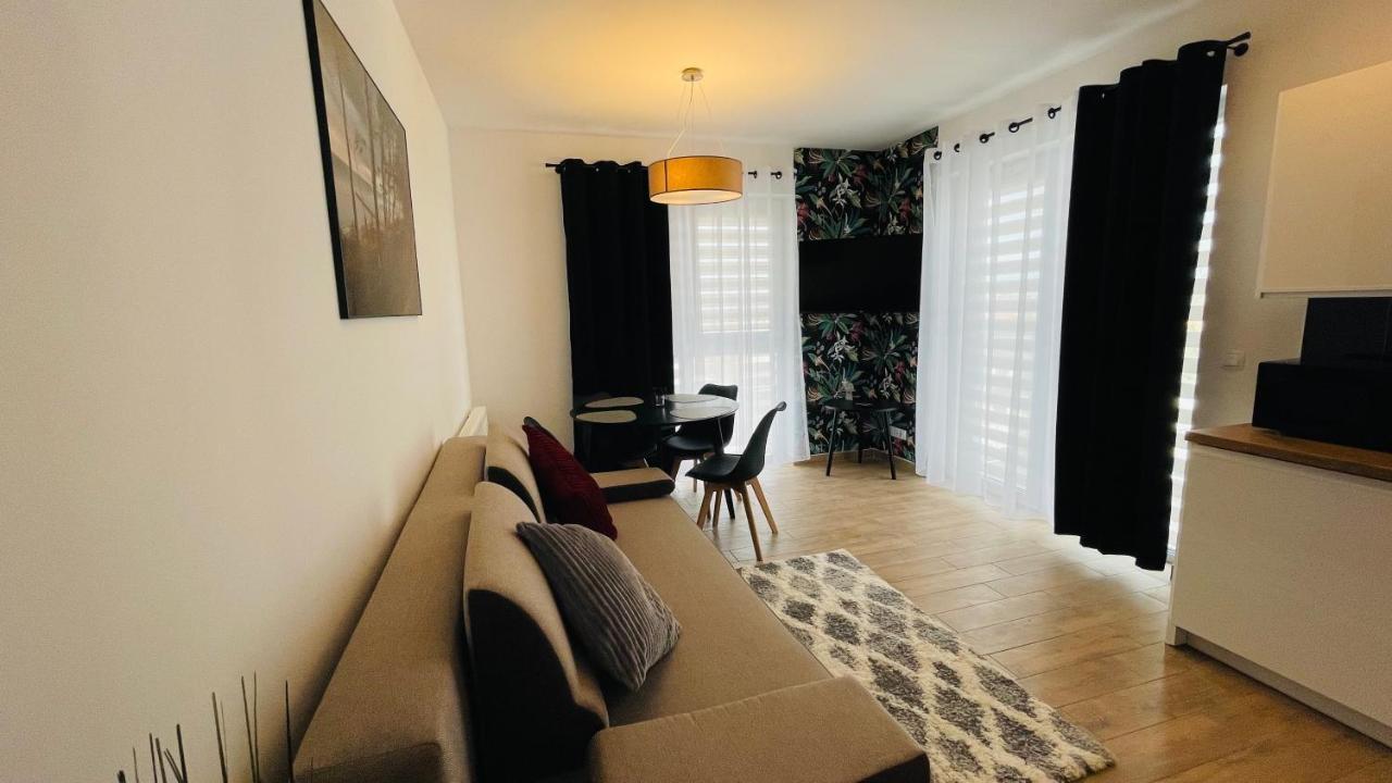 Apartamenty Na Wiejskiej ウストロニエ・モルスキエ エクステリア 写真